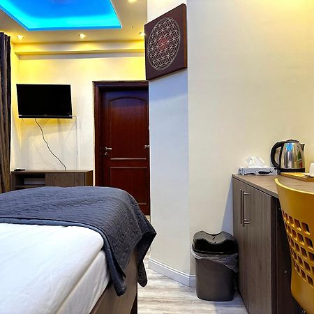 Отель Seidenstrasse Pension Мельн Экстерьер фото